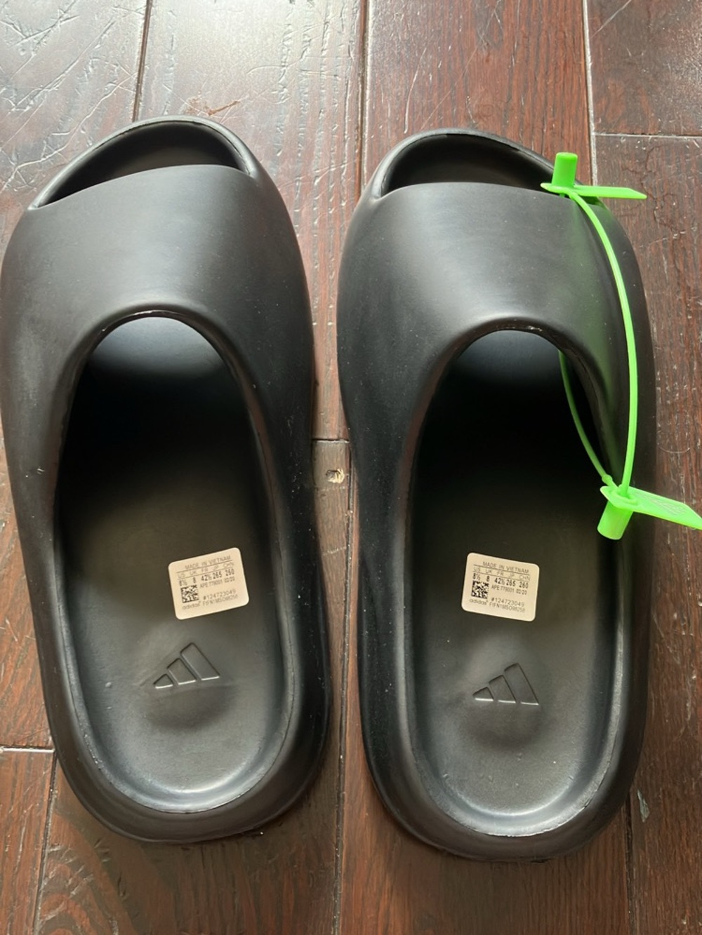 Black Yeezy slides. Size 8.5. Still has box. Barely worn.